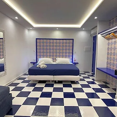 Maison Serena Bed & Breakfast 4*