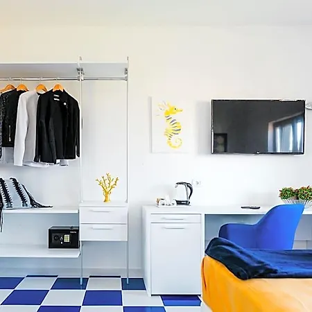 Bed and breakfast Maison Serena 4*