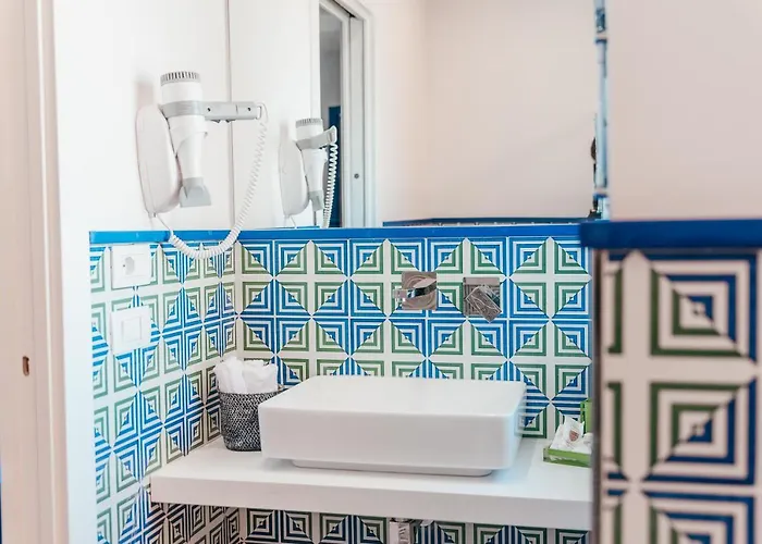 Nocleg ze śniadaniem Maison Serena 4*