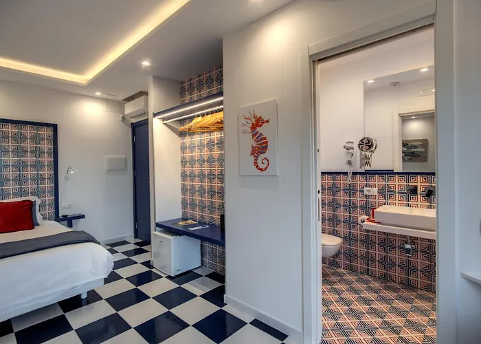 Nocleg ze śniadaniem Maison Serena 4*