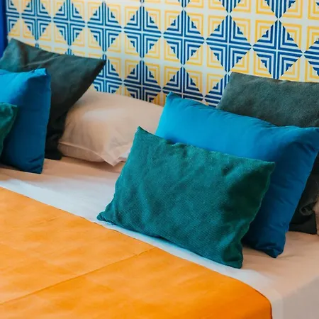 Alojamento de Acomodação e Pequeno-almoço Maison Serena 4*